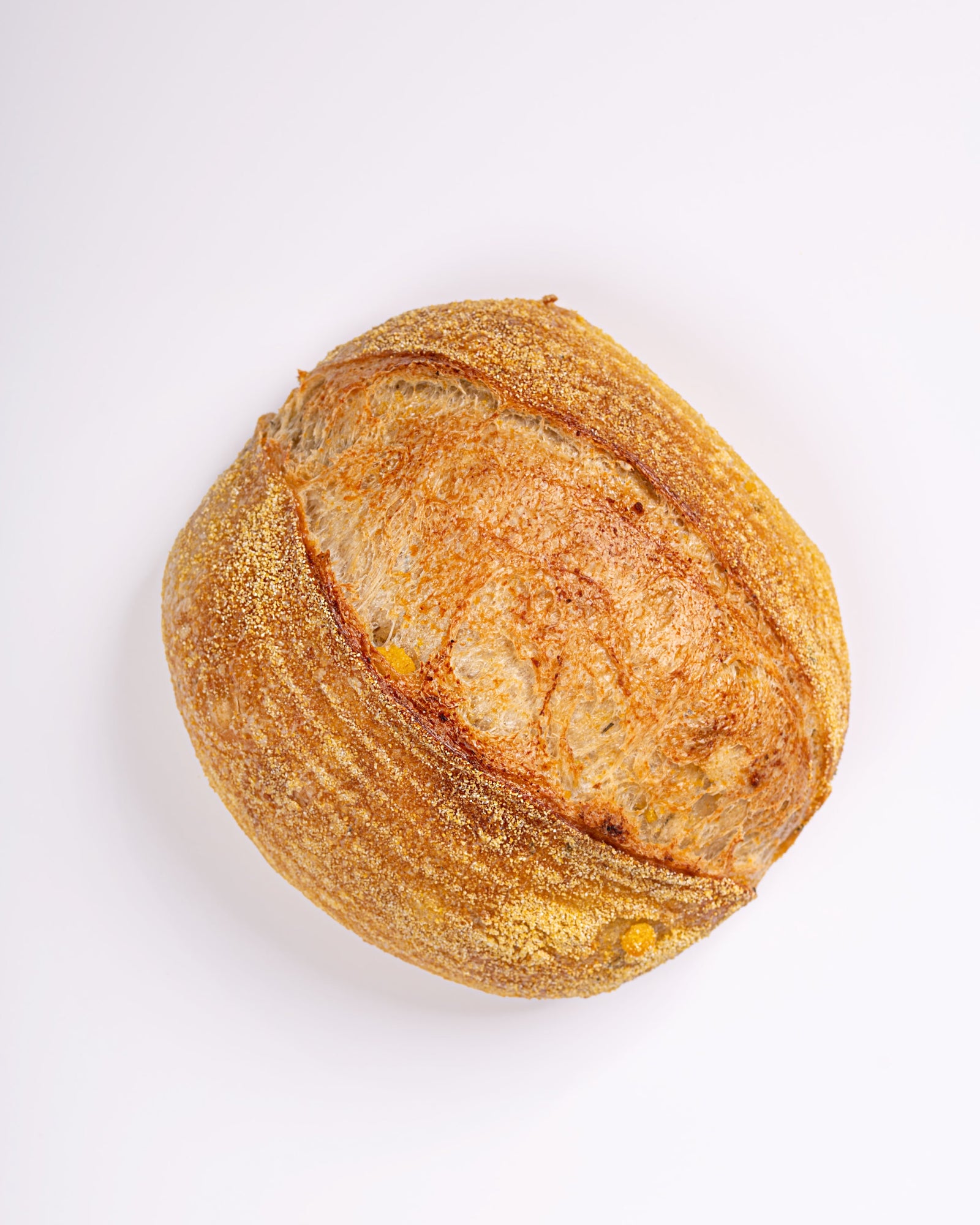 Raugo duona su polenta, rozmarinu ir citrinomis